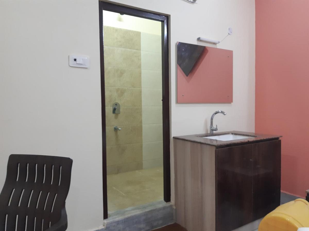 Devansh Bhanu Residency Dbr Srikalahasti Εξωτερικό φωτογραφία